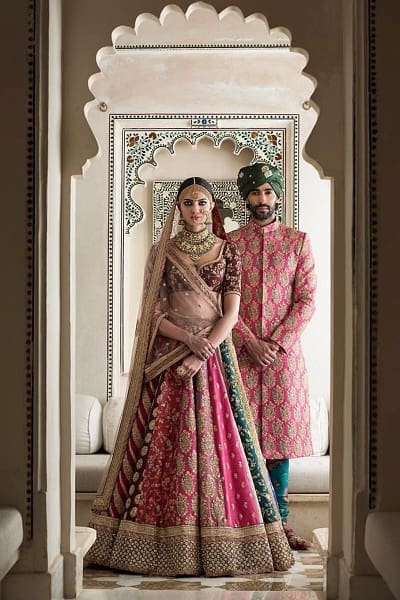 20 best Traditional Indian couple wedding dresses